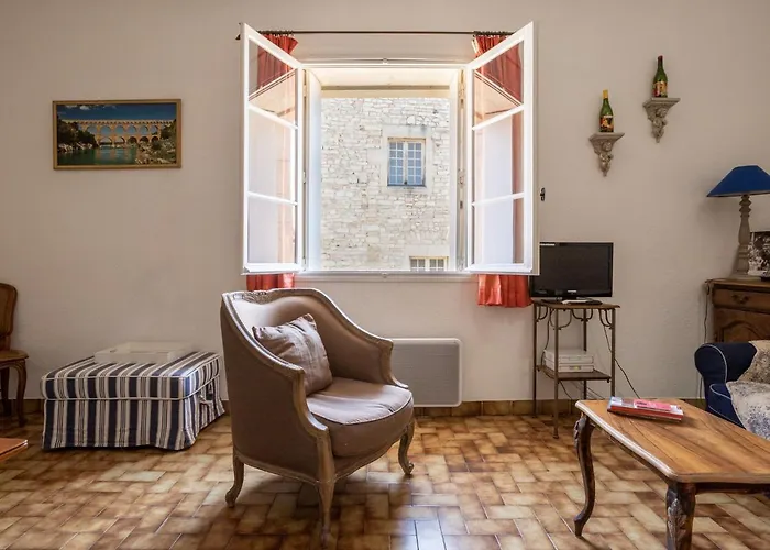 Petit Paradis Nemausus Νιμ